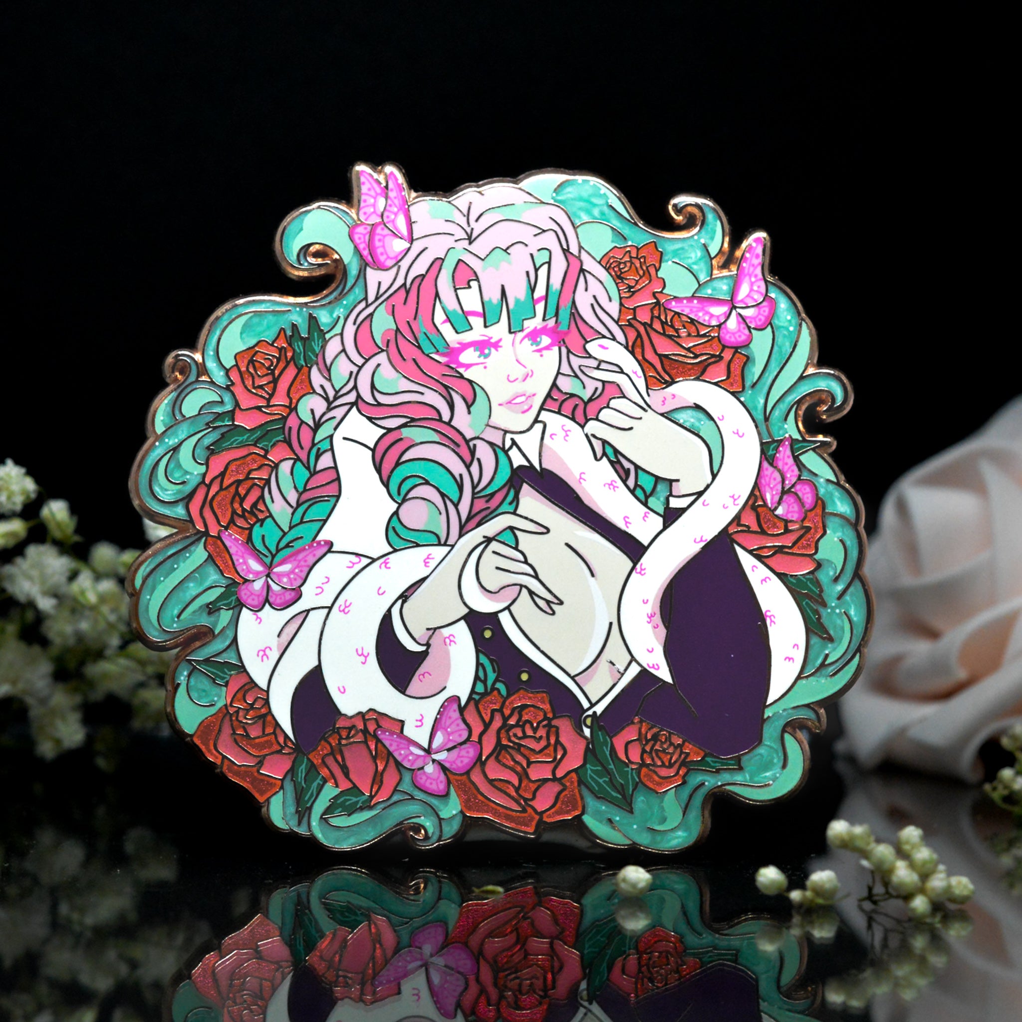 Poisonous Wings Mitsuri Enamel Pin | Demon Slayer